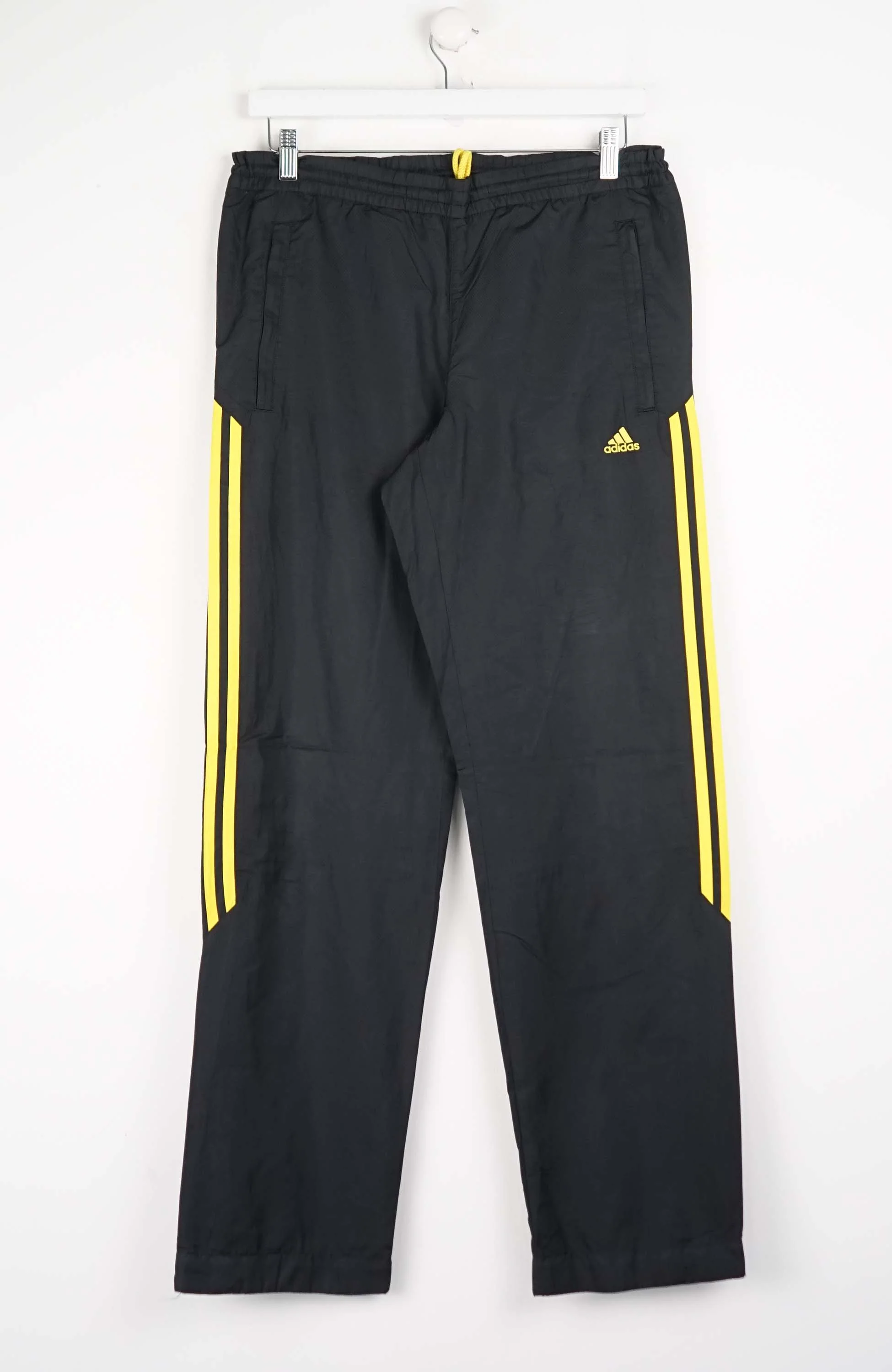 VINTAGE ADIDAS TRACK PANTS (M)
