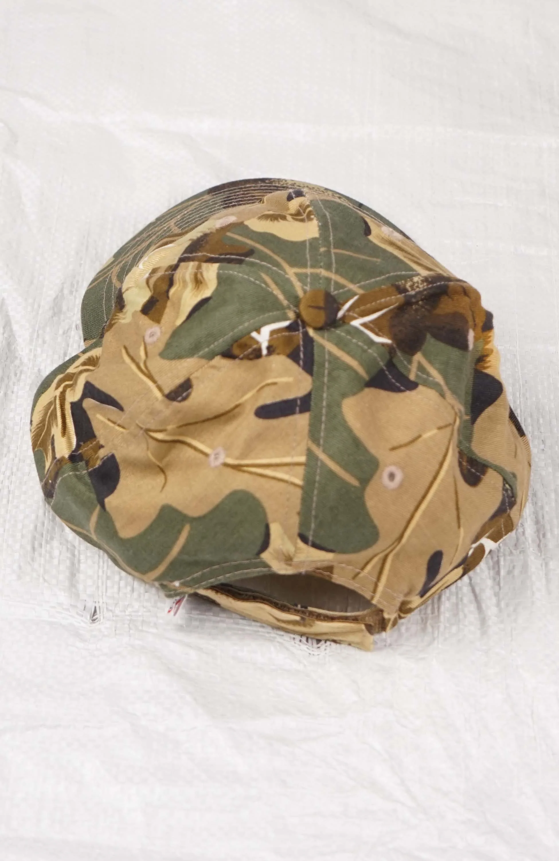 VINTAGE UNITED RENTALS REAL TREE HAT - Image 2