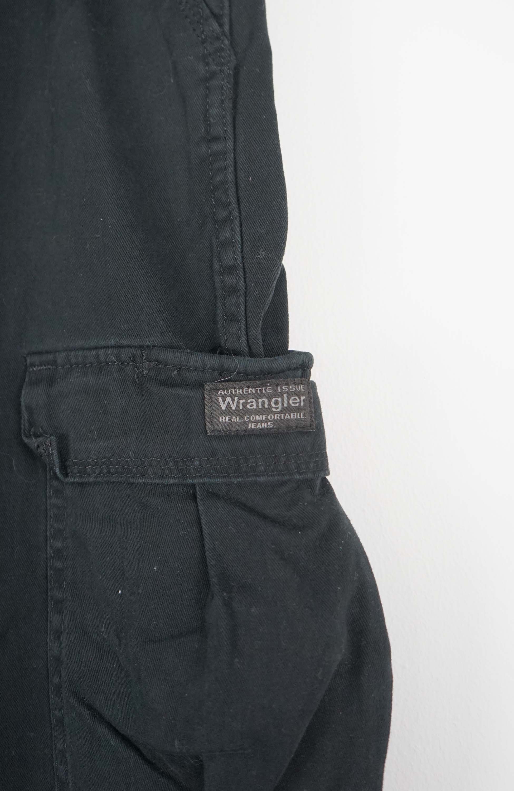 VINTAGE WRANGLER CARGO PANTS W34 - Image 2