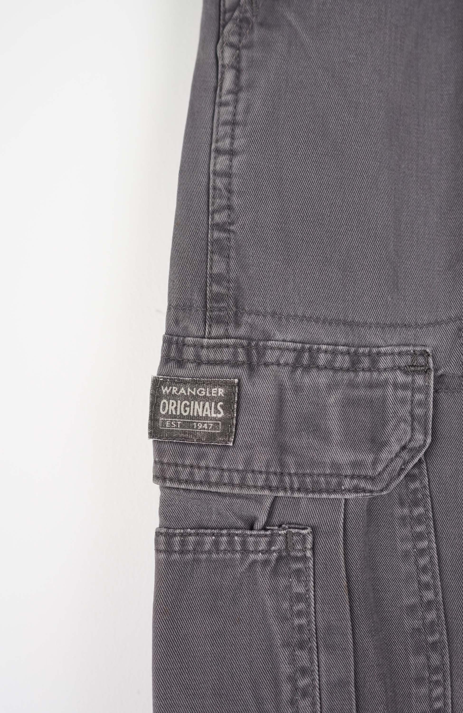 VINTAGE WRANGLER CARGO PANTS W32 - Image 2